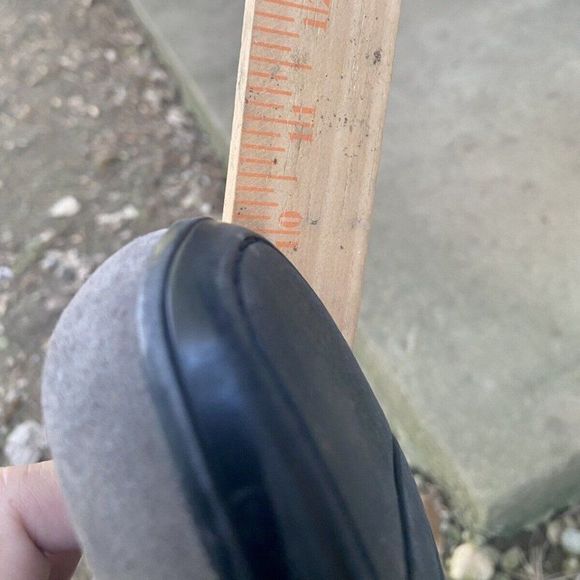 CLARKS Sherpa Lined Winter Fold Over US Women’s Gray Leather Ankle Boots Sz 9.5 - Picture 7 of 7